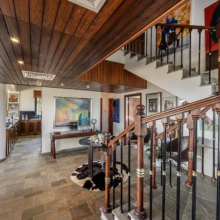 Sycamore Seaview Villa *