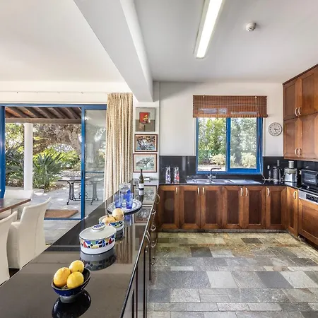 Villa Sycamore Seaview