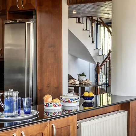 Sycamore Seaview Villa *