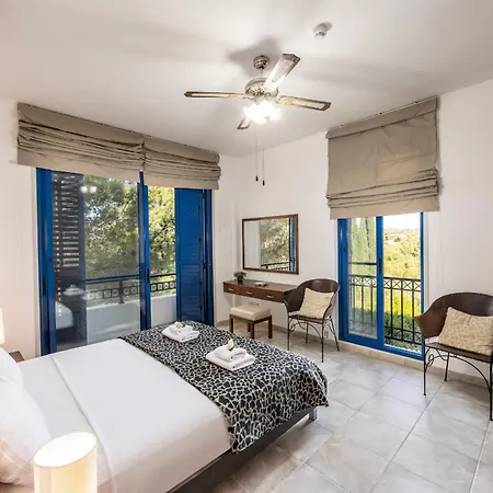 Sycamore Seaview Villa