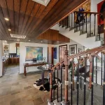 Sycamore Seaview Villa *