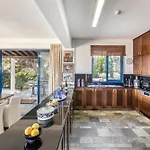 Villa Sycamore Seaview