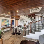 Sycamore Seaview Villa